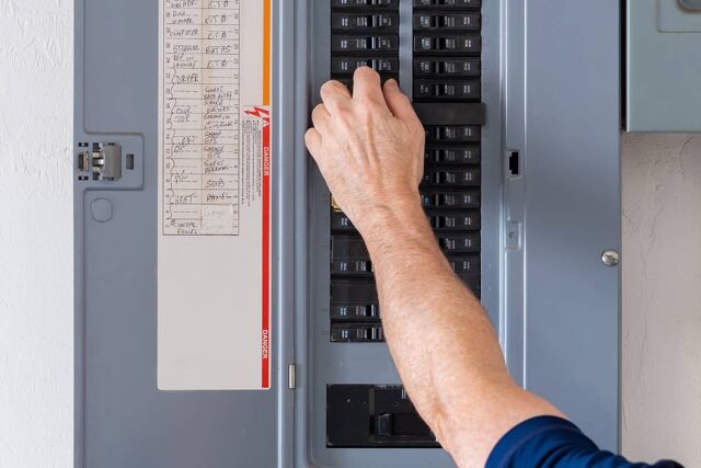 Mains Power service